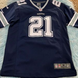 NWOT! Ezekiel Elliot Cowboys Jersey! Size M